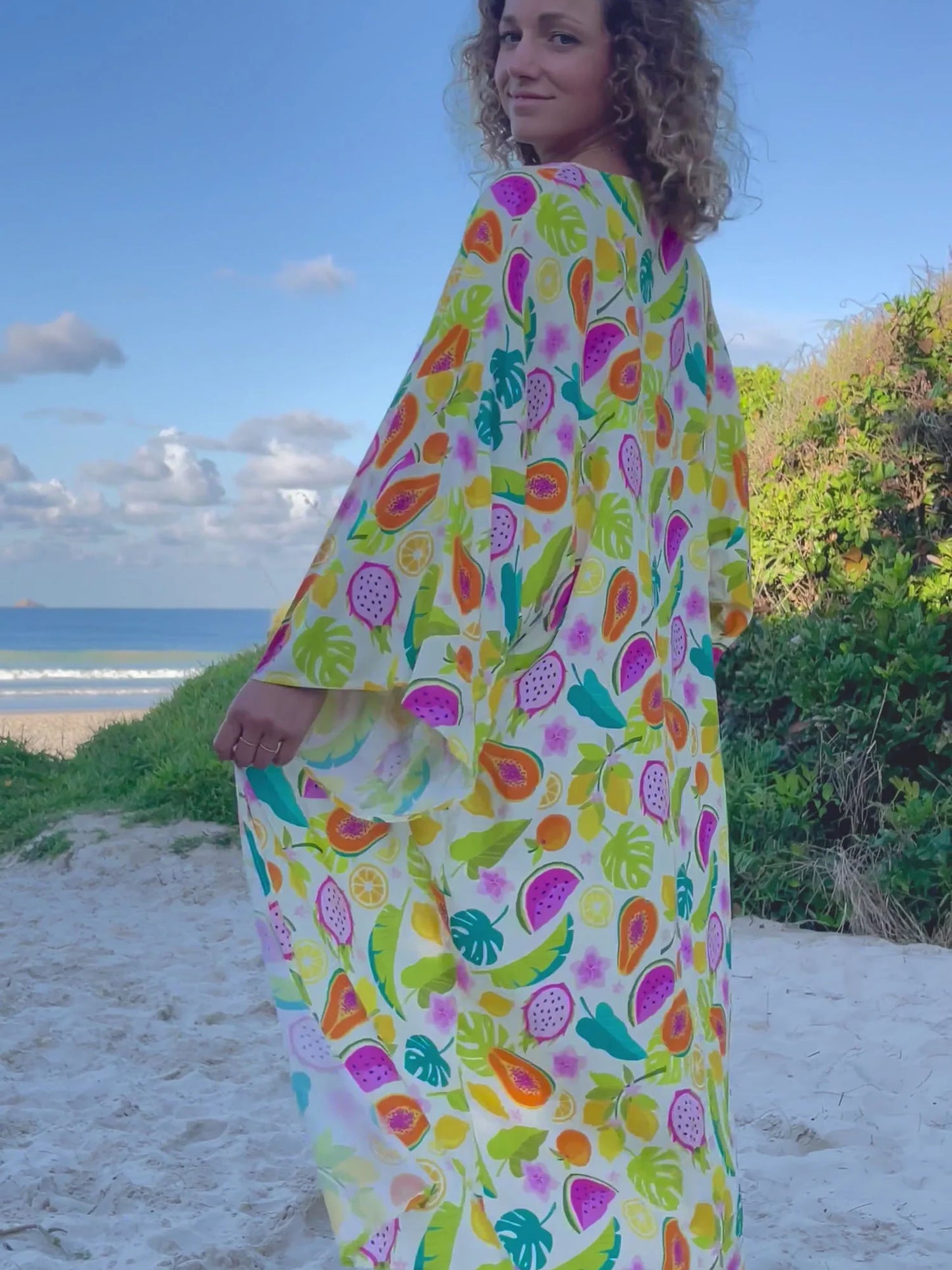 Nakoa the Label - Ayla Maxi Kimono - Fruit Fiesta