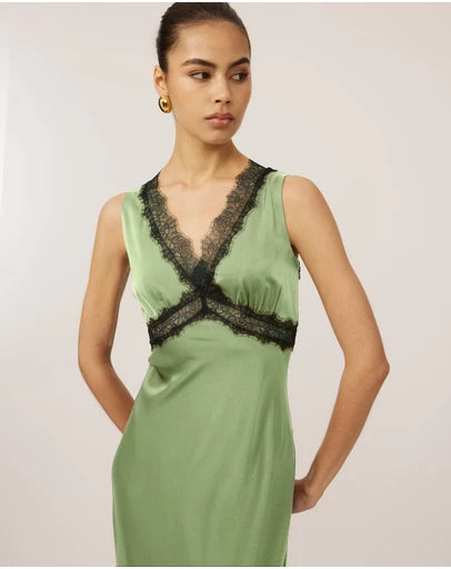 Tussah - Asher Midi Dress